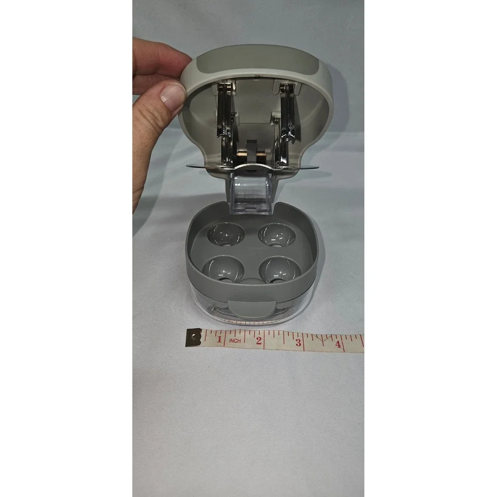 Pampered Chef Close & Cut Set and Garlic Slicer Gray White‎ Kitchen Tool Bundle